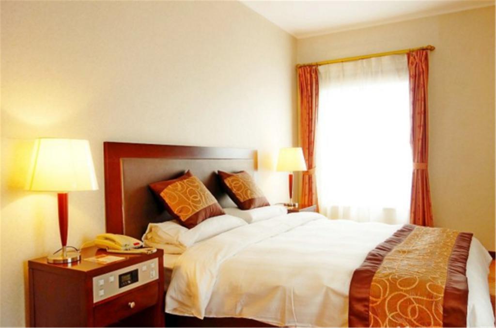 Shanghai International Airport Hotel Exterior photo
