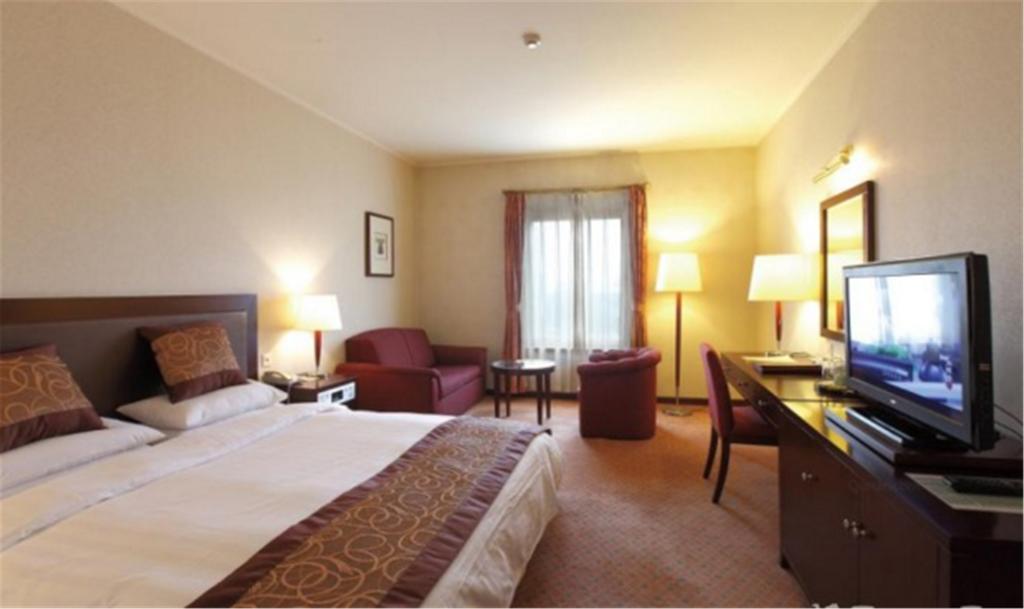 Shanghai International Airport Hotel Exterior photo