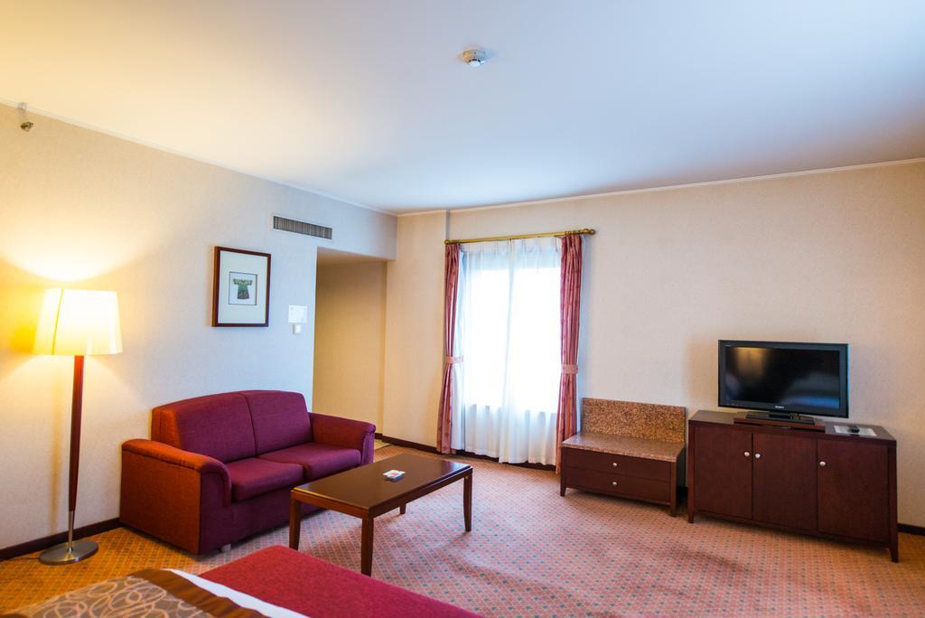 Shanghai International Airport Hotel Exterior photo