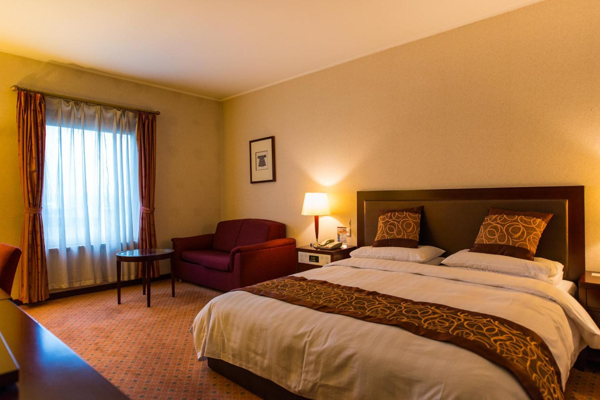 Shanghai International Airport Hotel Exterior photo